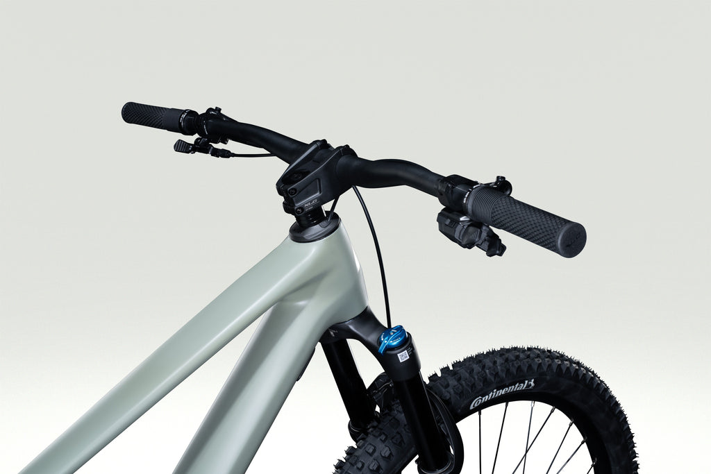 Lapierre ZESTY CF 7.9 - graphite grey - satin - detail 1